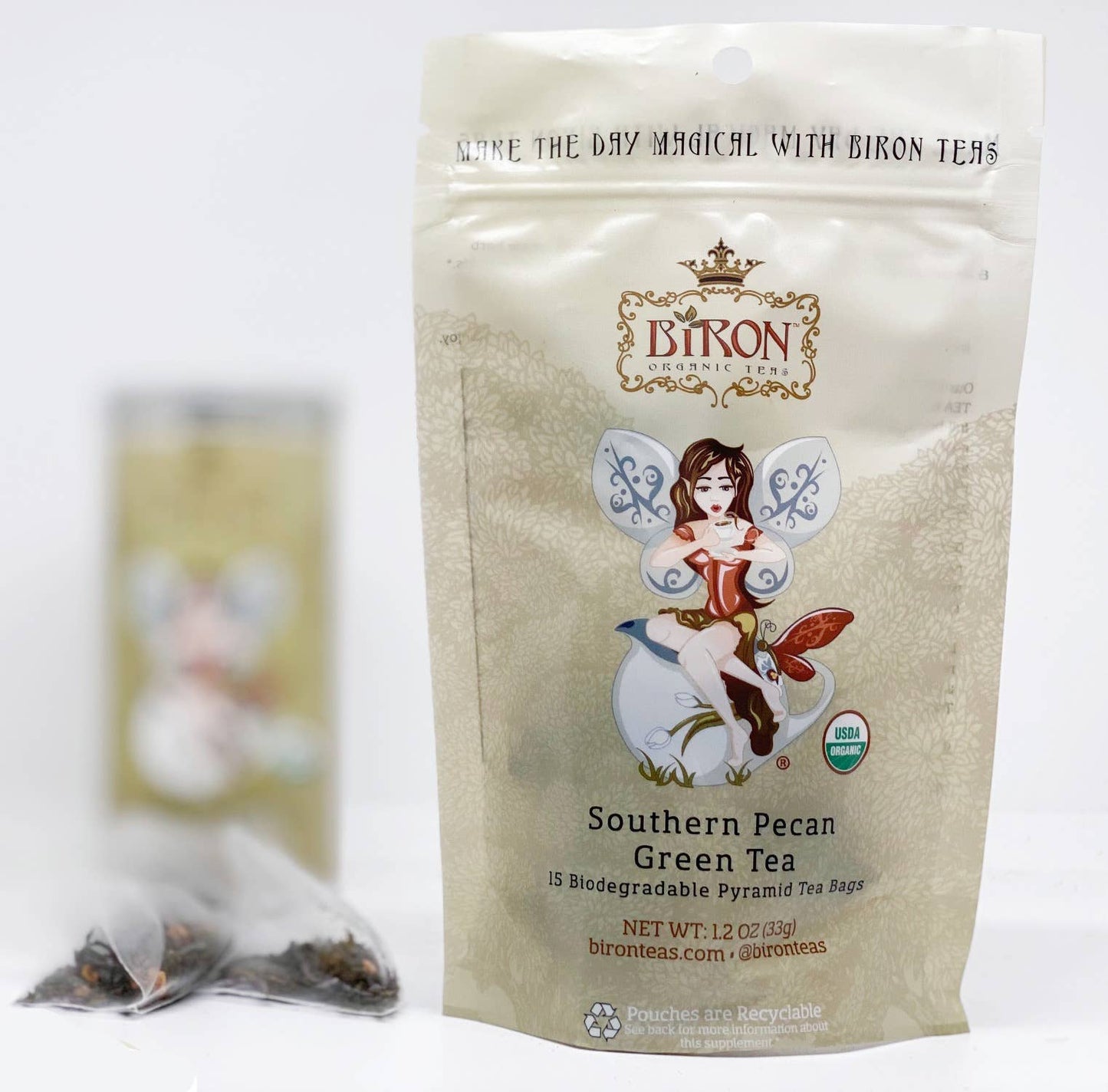 Southern Pecan Green Tea - 15 ct Pyramid Bags in Pouches
