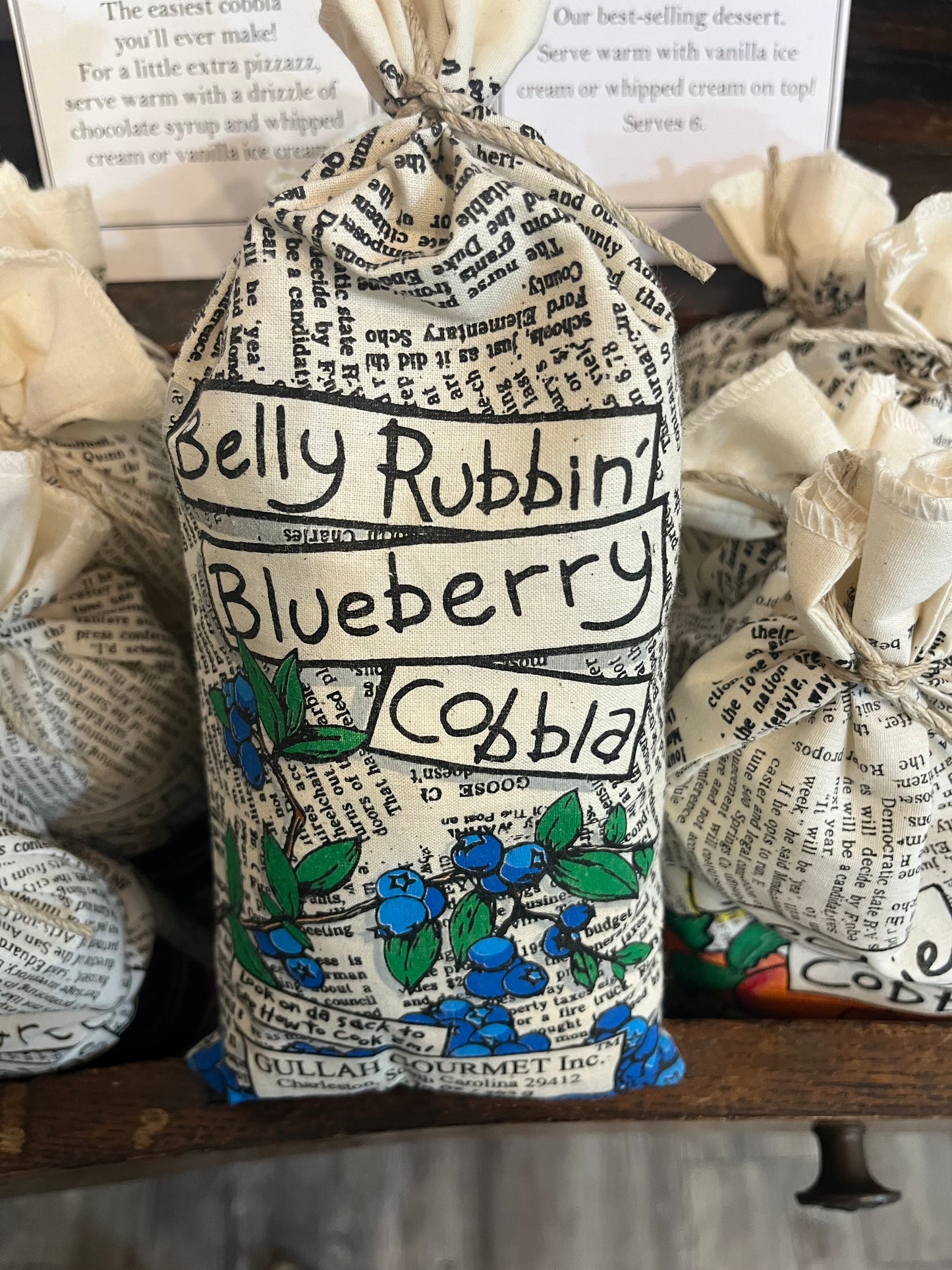 Belly Rubbin' Blueberry Cobbla