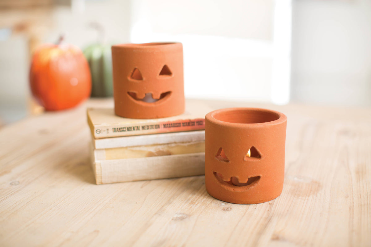 TERRACOTTA JACK-O-LANTERN - short