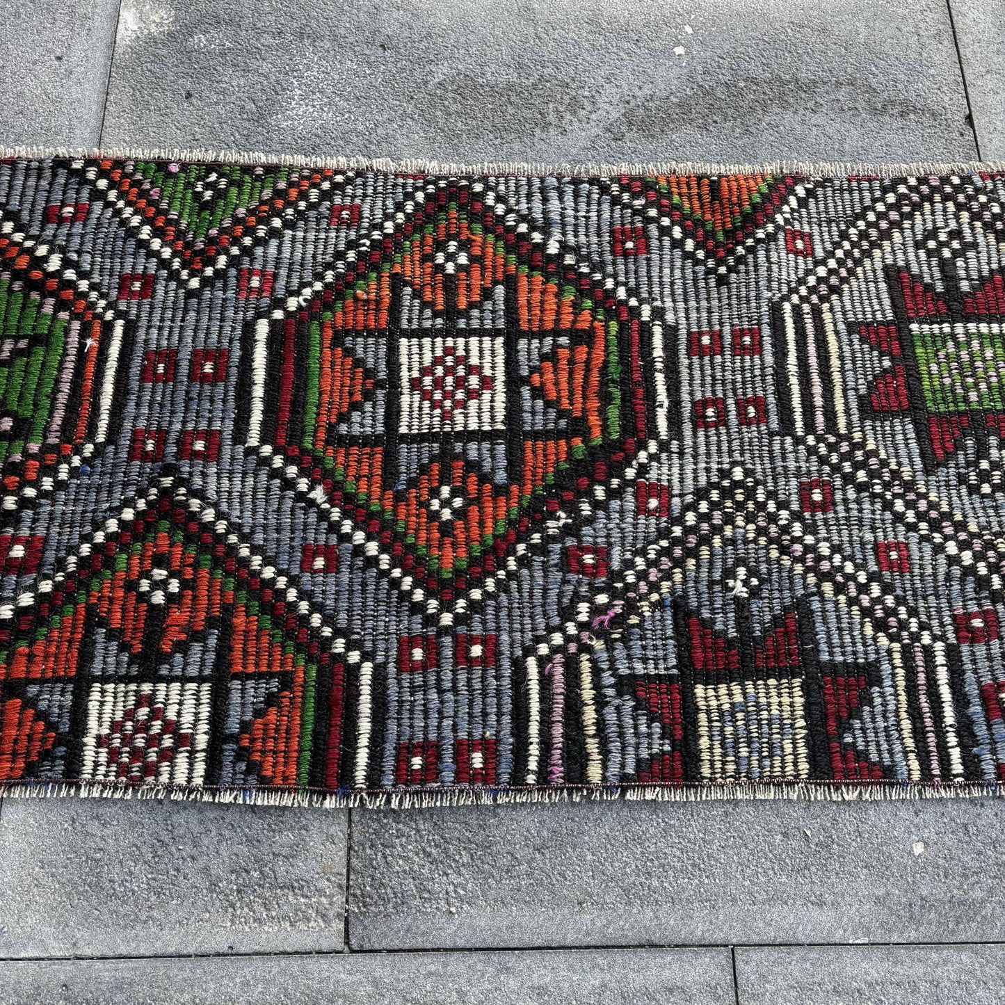 Vintage Turkish Anatolian Kilim Rug 1.8x4 ft Door Mat