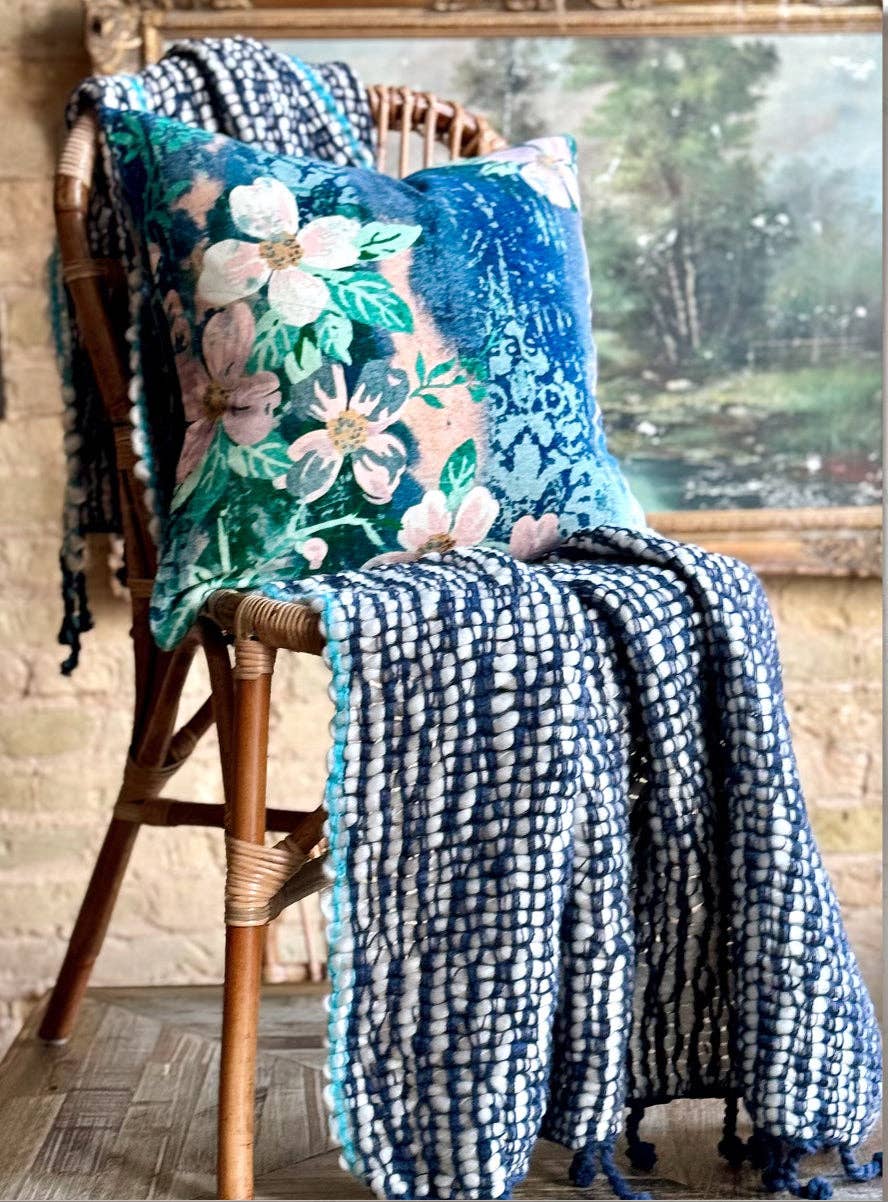 Chunky Woven Navy/Aqua Throw