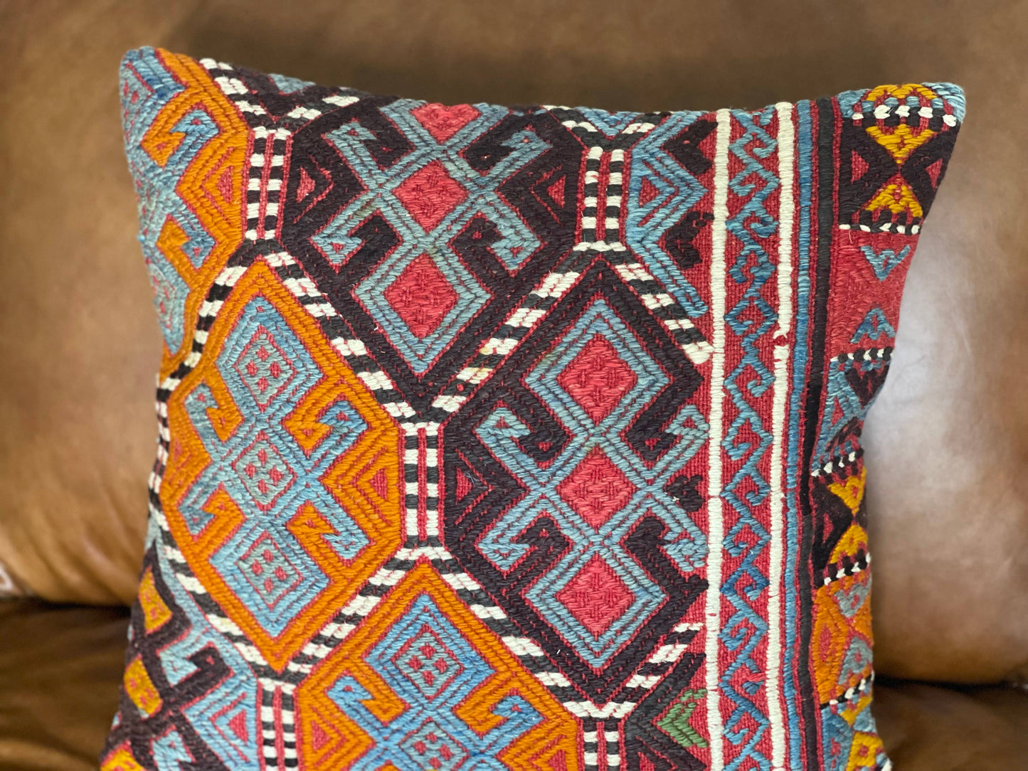 Vintage Turkish Kilim Pillow | Nurcan16’