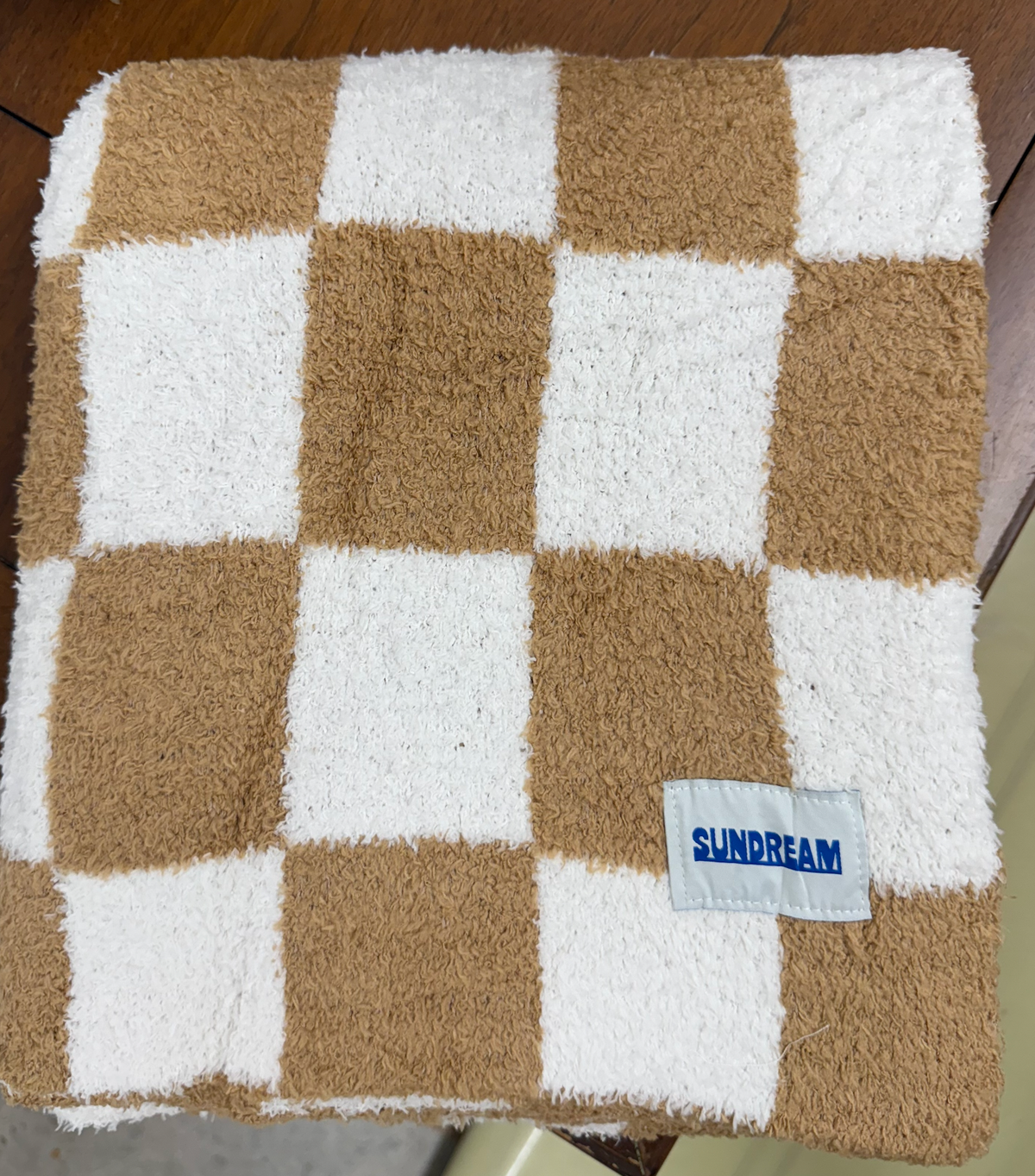 Checker Plush Throw - Latte Brown