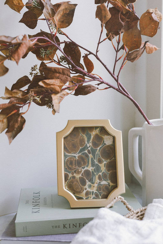 Dipped Corner Photo Frame