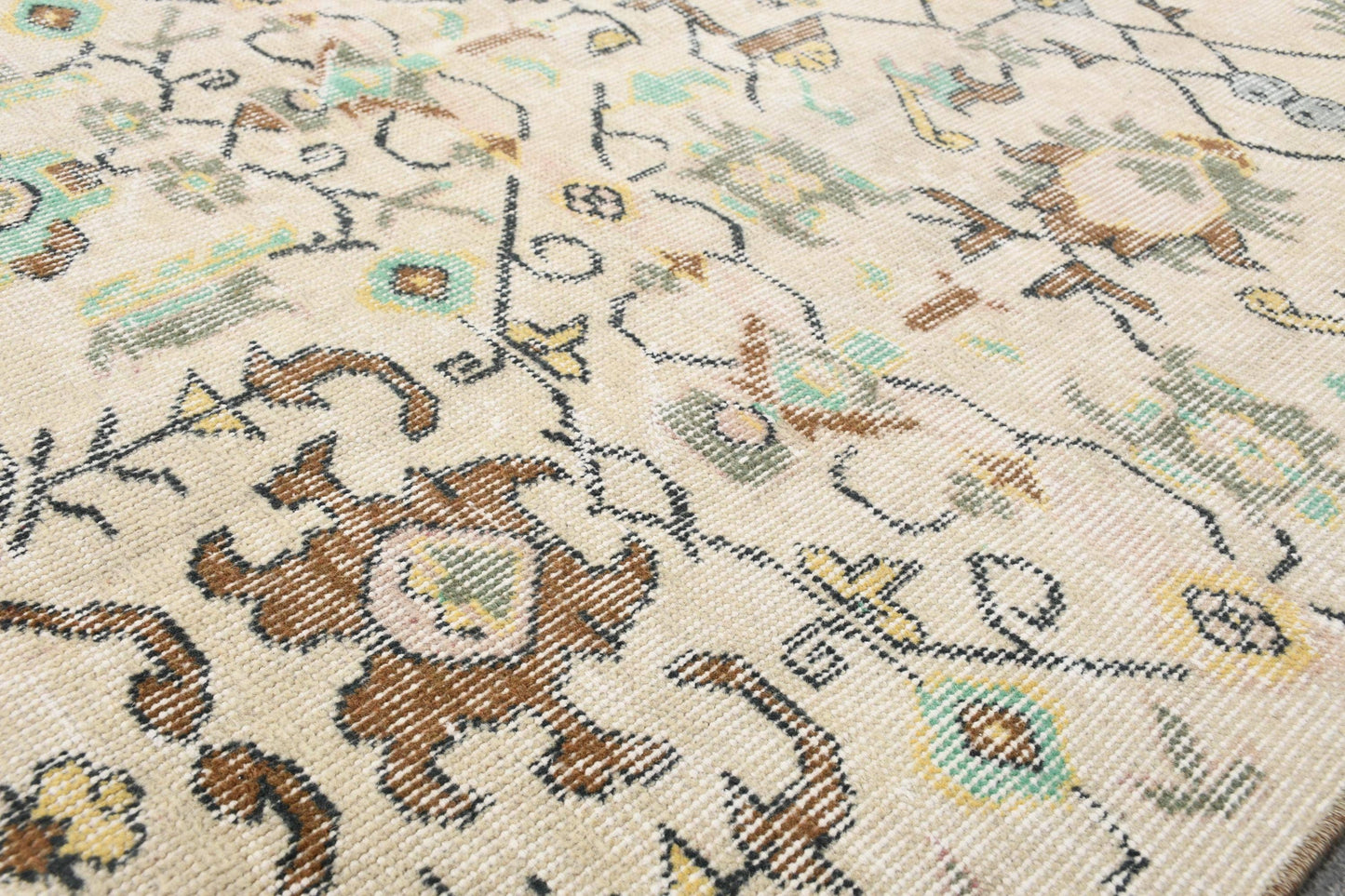 Turkish Rug, Vintage Area Rugs, Soft Pastel Colors