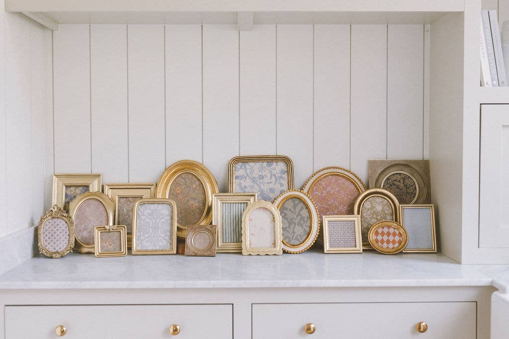 Medium Square Circle Photo Frame