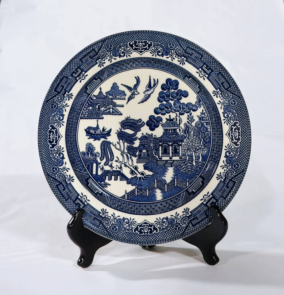 10" Blue Willow Design Porcelain Plate (stand not included)