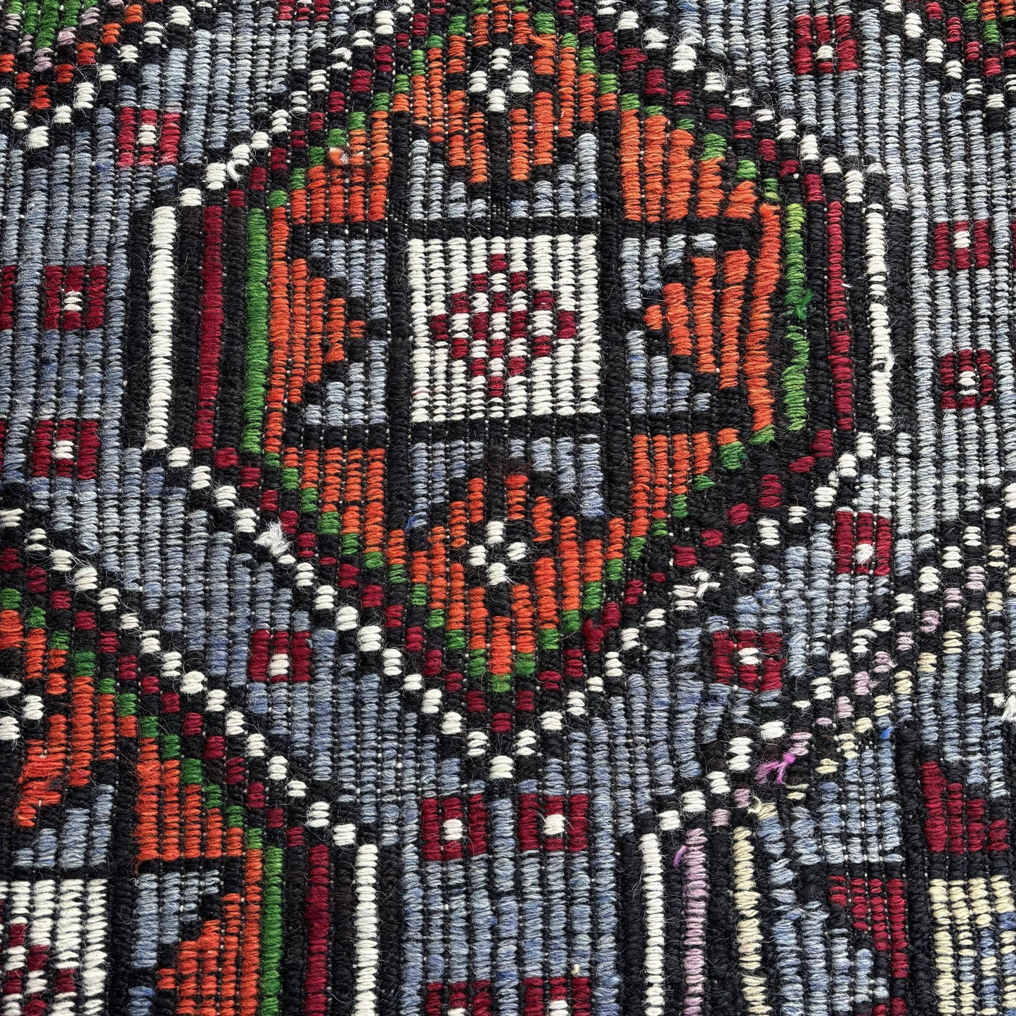 Vintage Turkish Anatolian Kilim Rug 1.8x4 ft Door Mat