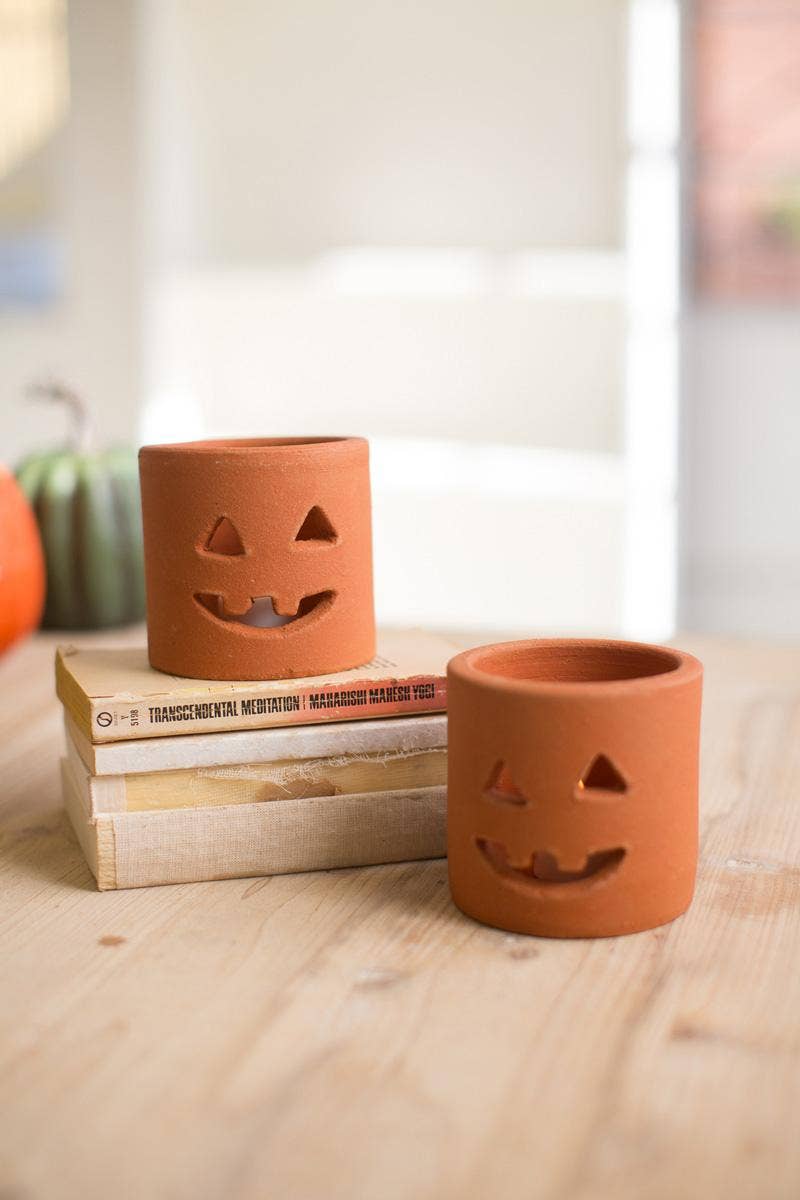 TERRACOTTA JACK-O-LANTERN - short