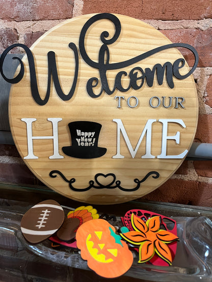 Home Plaque with Changing "O's"