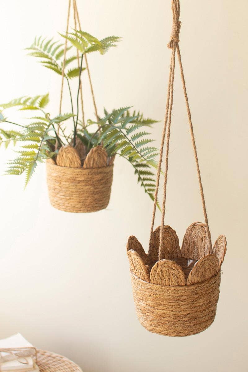 WOVEN SEAGRASS HANGING PLANTER BASKET