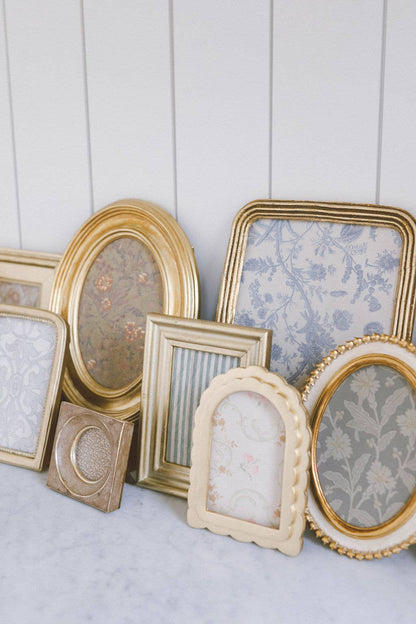Double Ridge Photo Frame