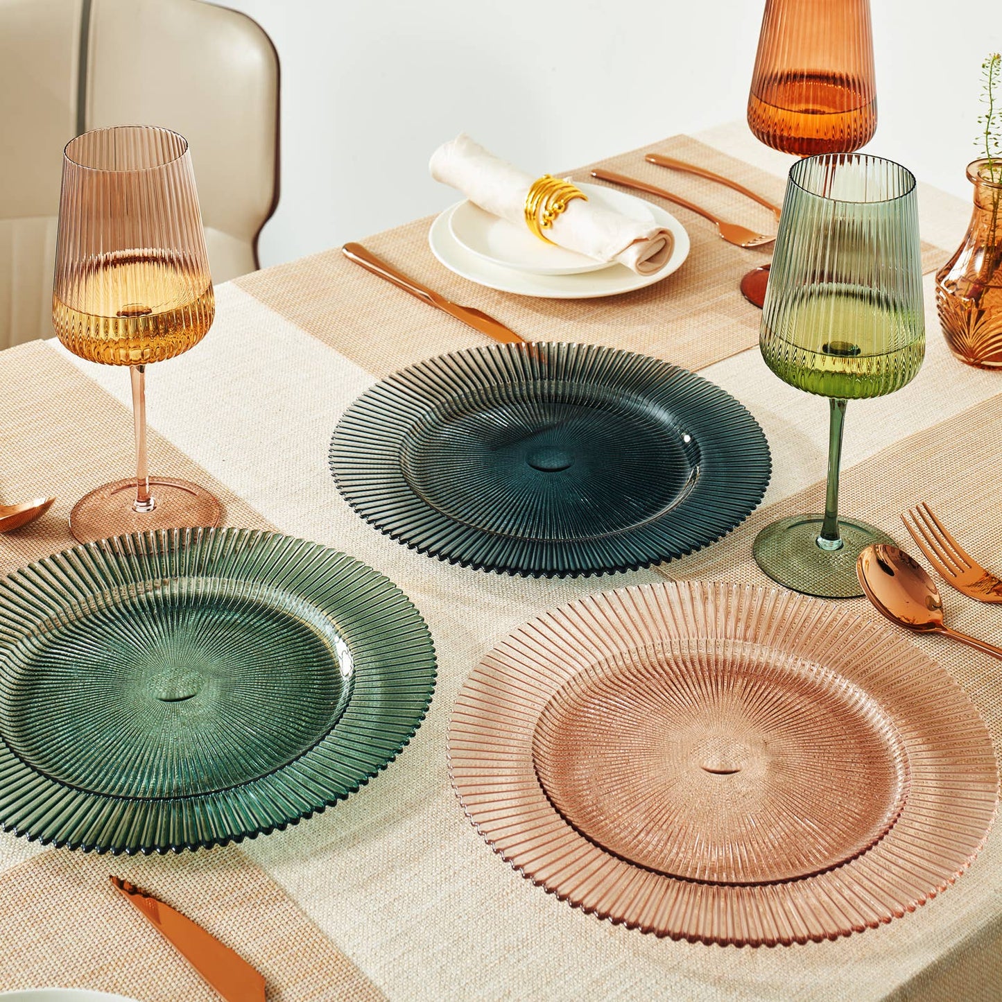 Ribbed Glass Plates