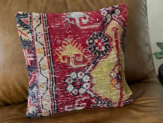 Biber |  16'
Turkish Rug Pillow