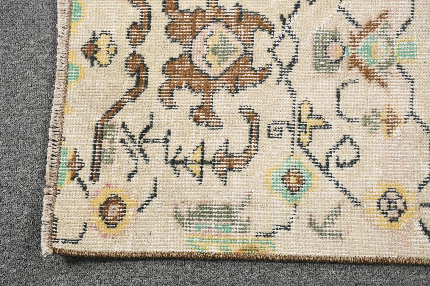 Turkish Rug, Vintage Area Rugs, Soft Pastel Colors