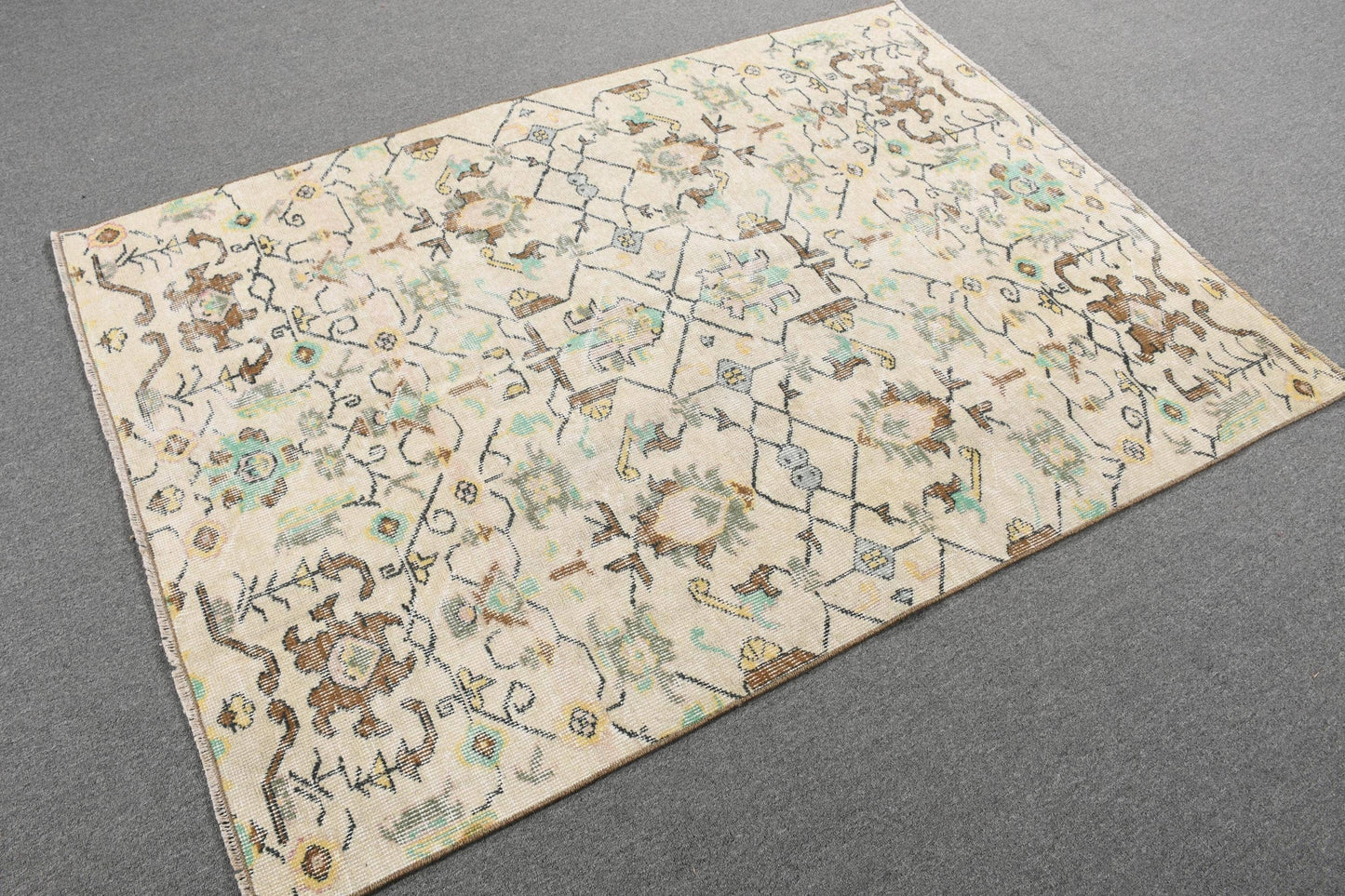 Turkish Rug, Vintage Area Rugs, Soft Pastel Colors